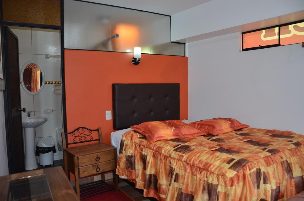 אנדהוואיילאס Hotel Residencial El Eden De Adan Y Eva מראה חיצוני תמונה